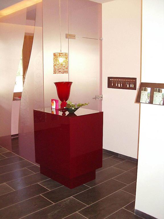 Maratscher Kunst & Kulturhotel Algund Buitenkant foto
